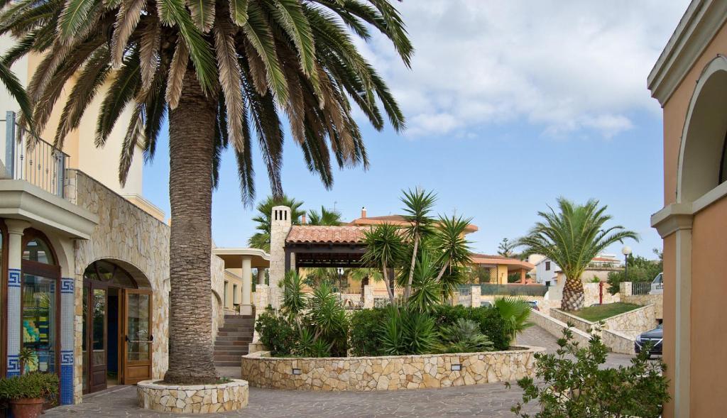 Hotel Libyssonis ポルト・トッレス エクステリア 写真