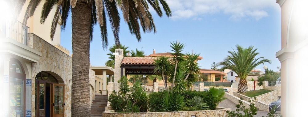 Hotel Libyssonis ポルト・トッレス エクステリア 写真